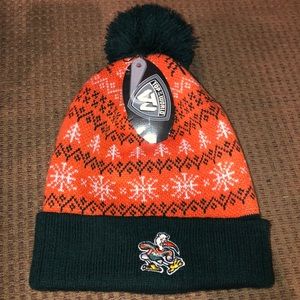 Top of the world knit hat